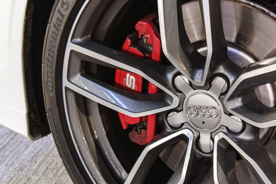 Колеса Audi S3 Sedan (8V) 2016 года  (NA) (фото 31 из 40)